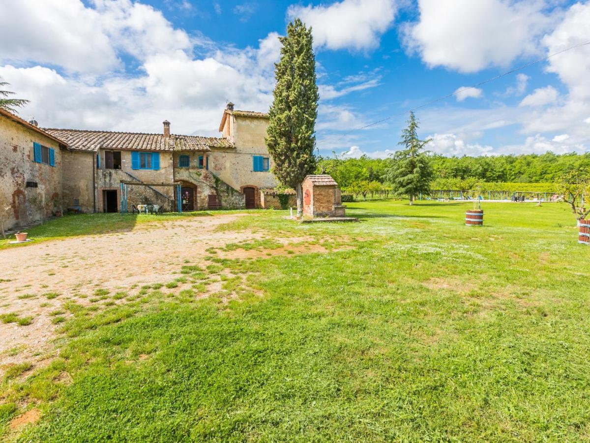 Apartment Fattoria Petraglia - Padronale By Interhome Monteriggioni Bagian luar foto