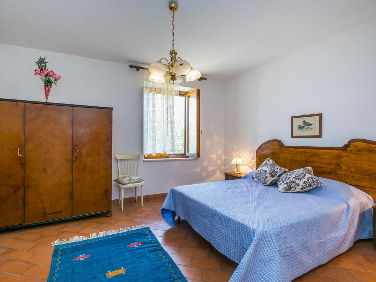 Apartment Fattoria Petraglia - Padronale By Interhome Monteriggioni Bagian luar foto